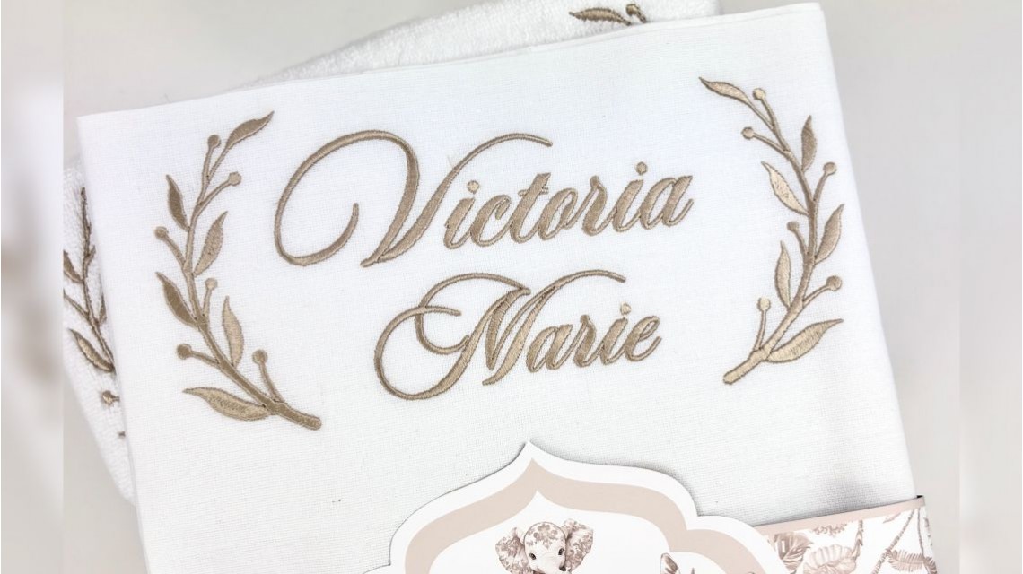 Trusou botez Dior Beige Nude Baby Safari tematică exotică și elegantă 21